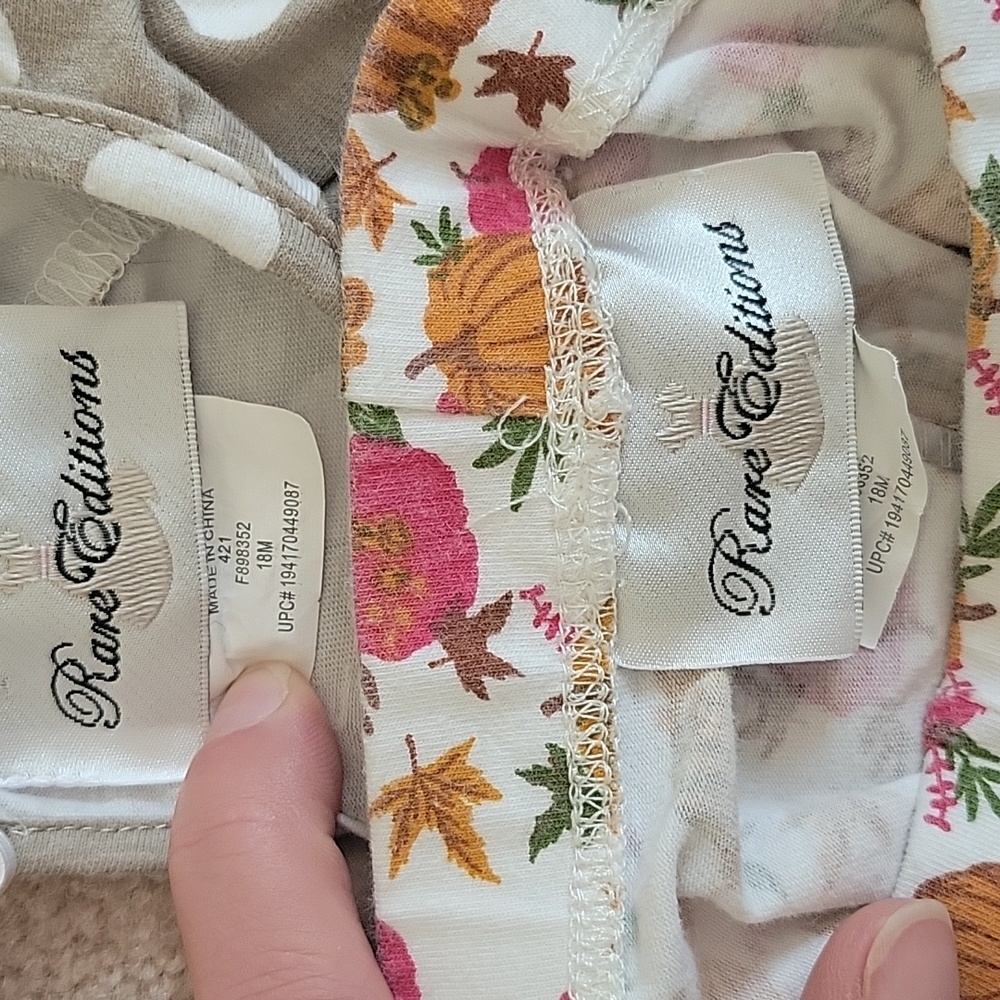 Girls Matching Fall Set - Picture 5 of 6